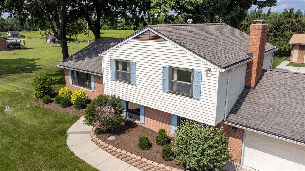 8663 Crestway Property Photo 3