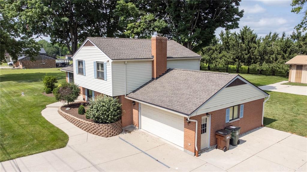 8663 Crestway Property Photo 4