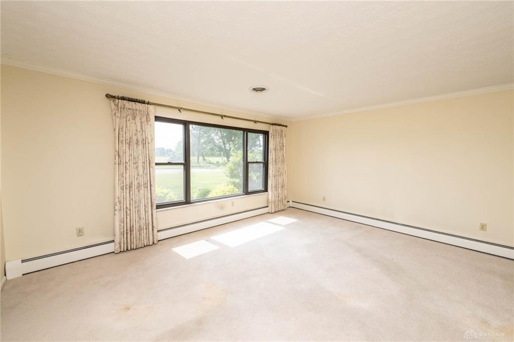 8663 Crestway Property Photo 10