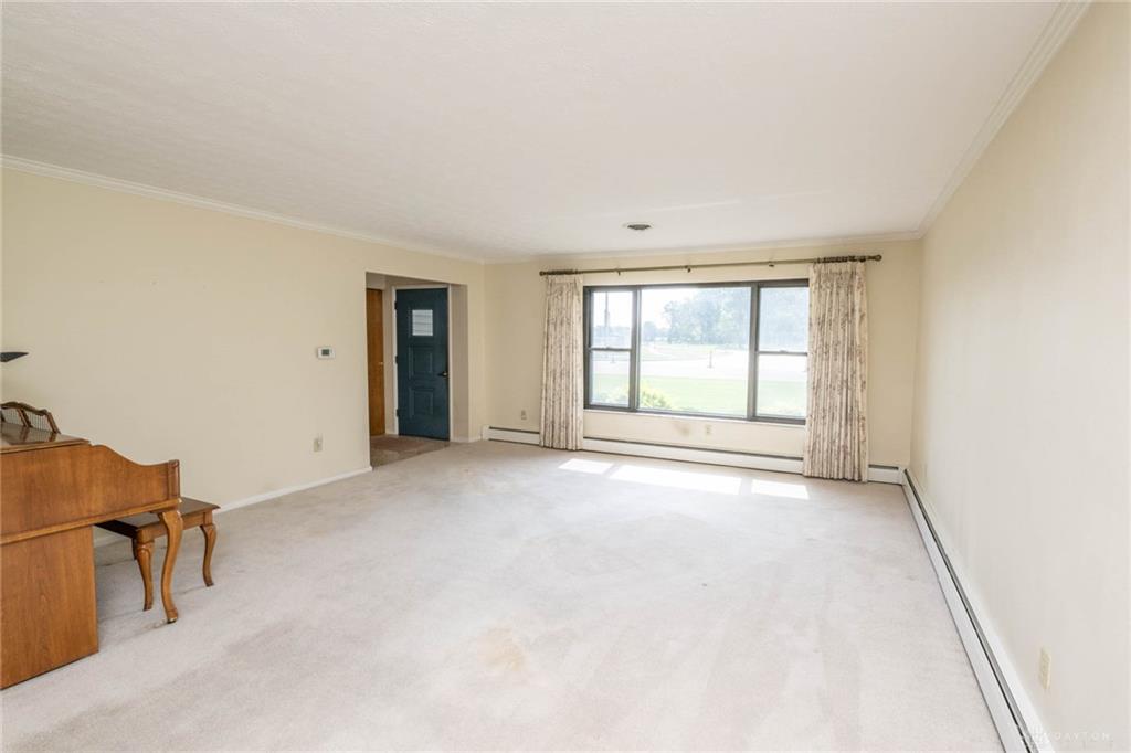 8663 Crestway Property Photo 11