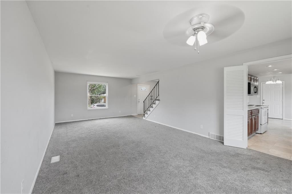 3704 Mandalay Property Photo 9