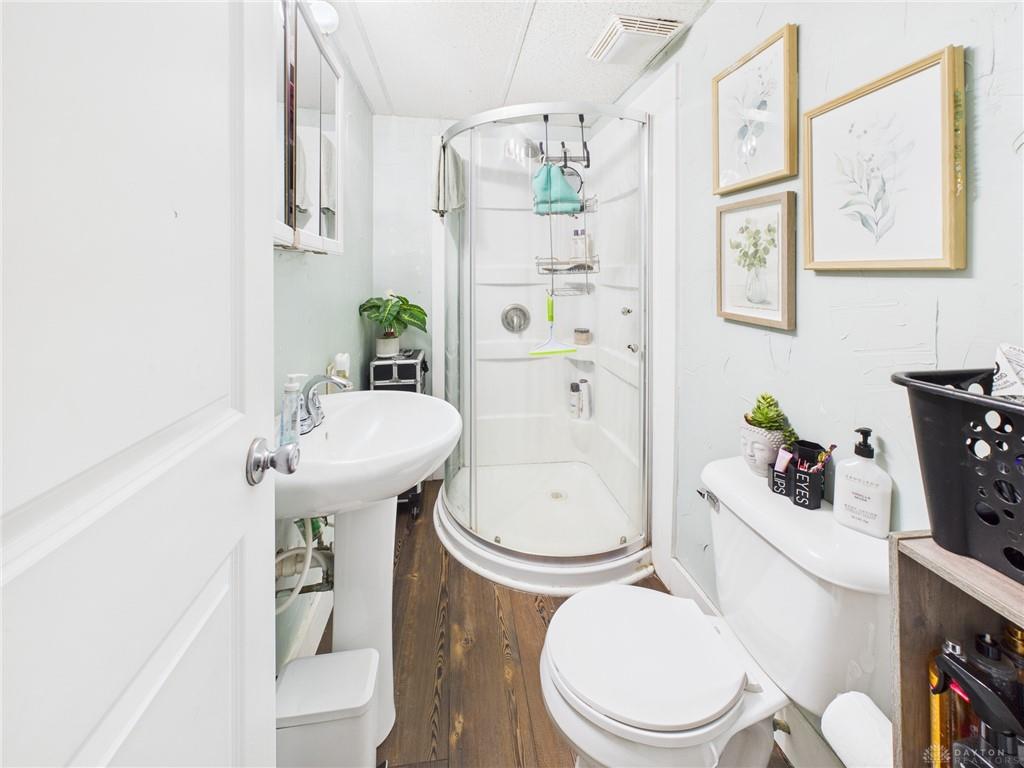 108 Jefferson Property Photo 12