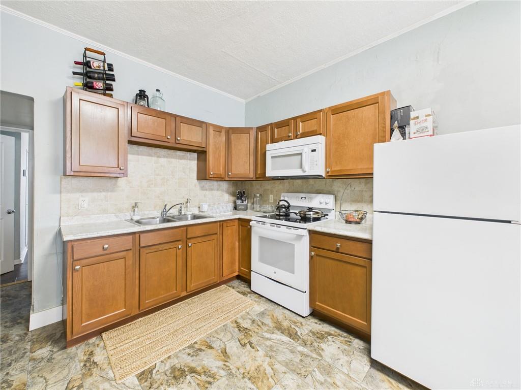 108 Jefferson Property Photo 20