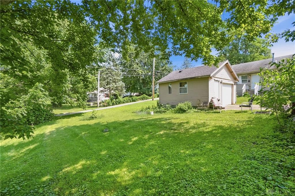 623 S Monroe 627 Property Photo 4