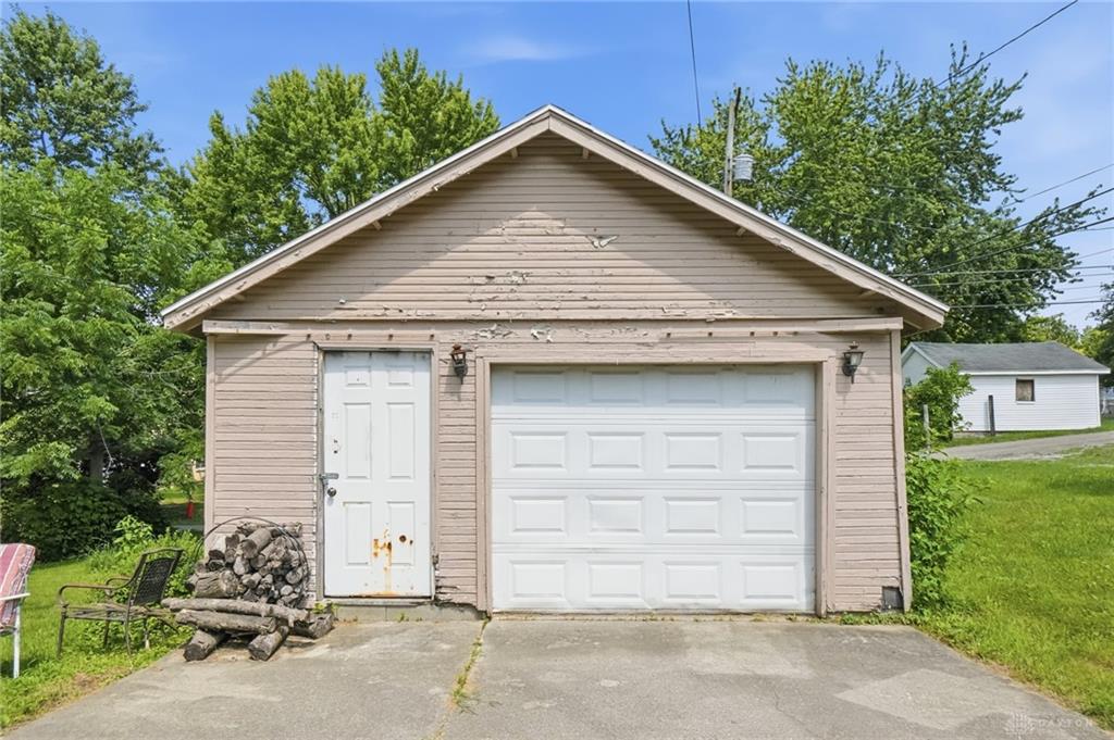 623 S Monroe 627 Property Photo 5