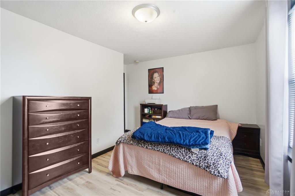 941 N Main Property Photo 32