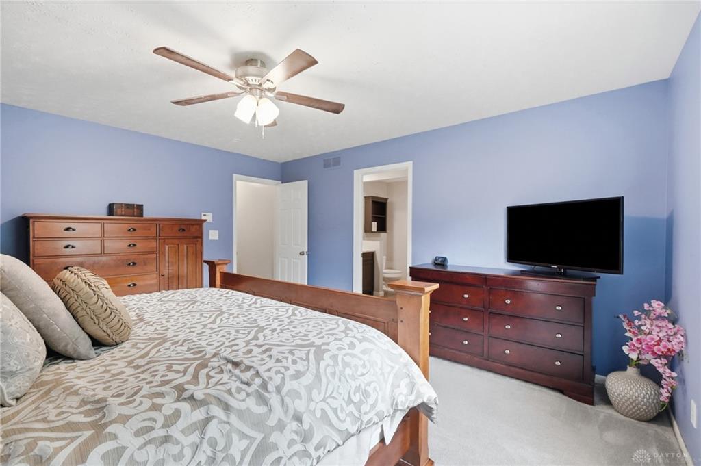 8800 Sugarcreek Property Photo 29
