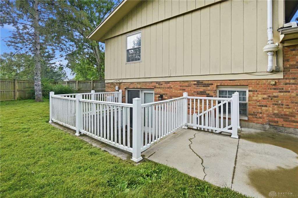 8800 Sugarcreek Property Photo 56