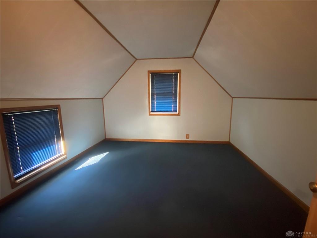 1106 Scudder Property Photo 12