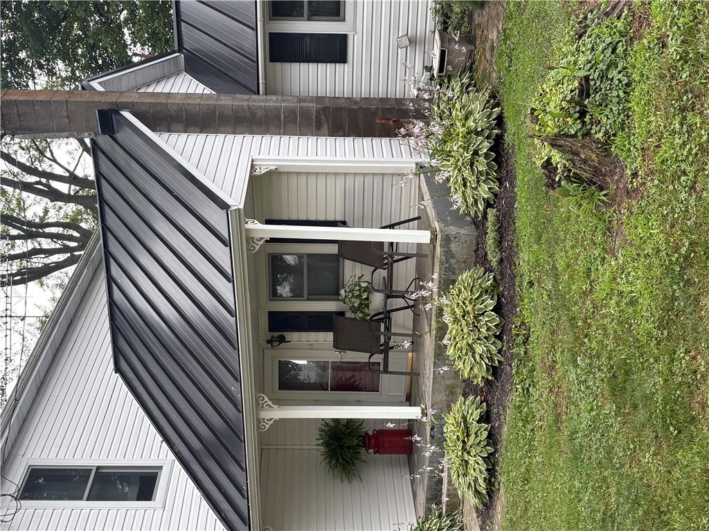 5306 Brown Property Photo 3
