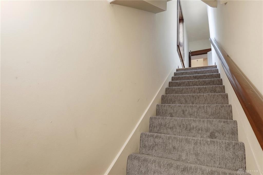 515 E Linden Property Photo 22