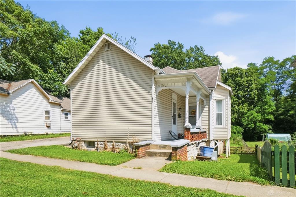 211 Cincinnati Property Photo 1