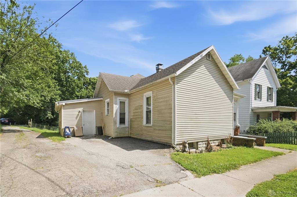 211 Cincinnati Property Photo 4