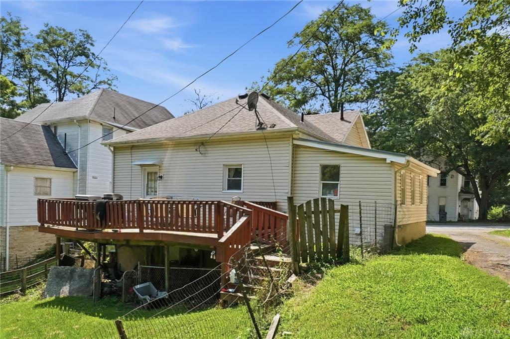 211 Cincinnati Property Photo 6
