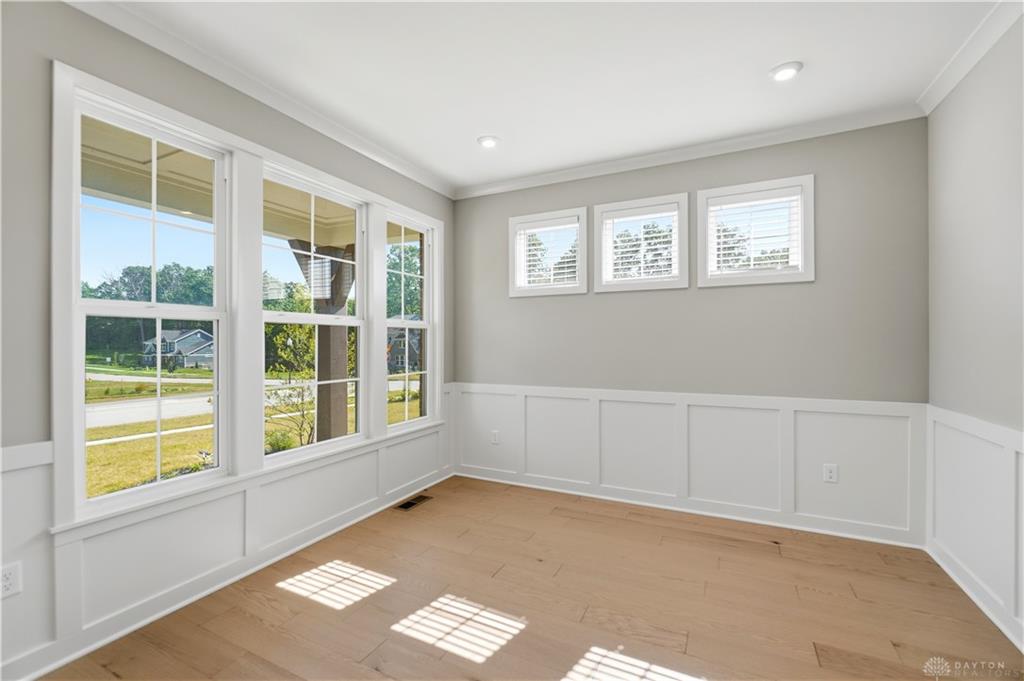 2425 Bent Grass Property Photo 26