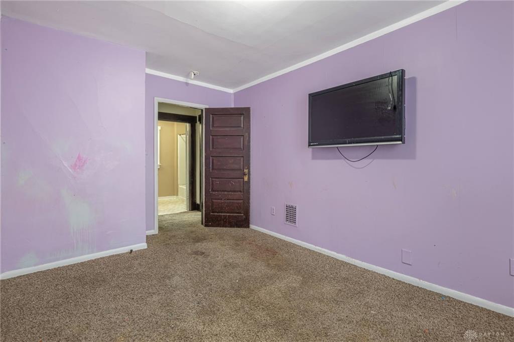 555 E Madison Property Photo 17