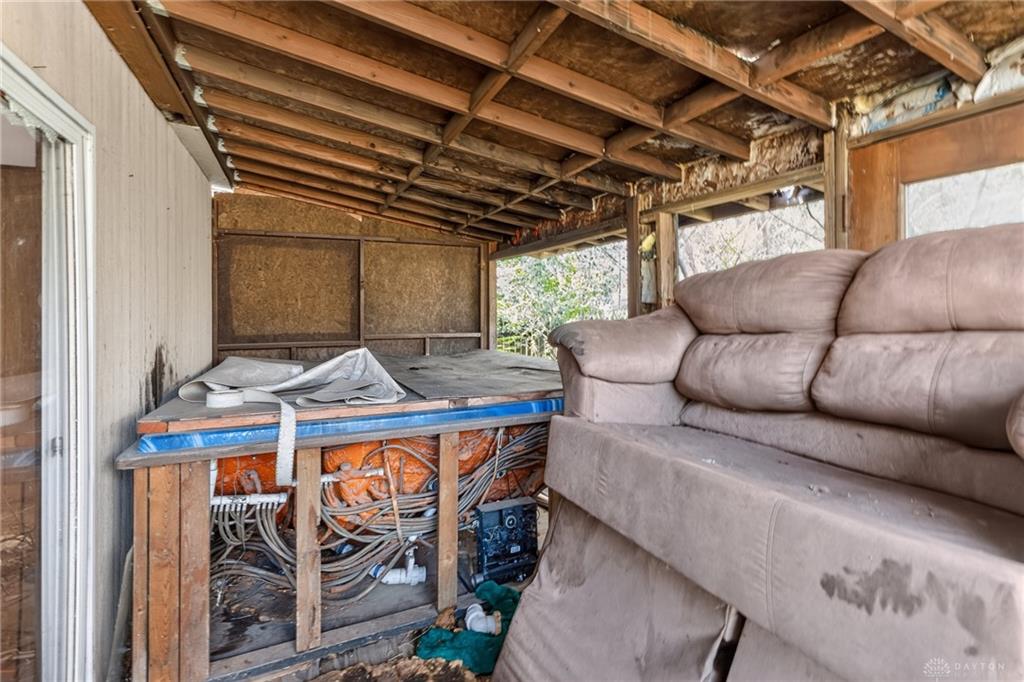517 Ohio Property Photo 28