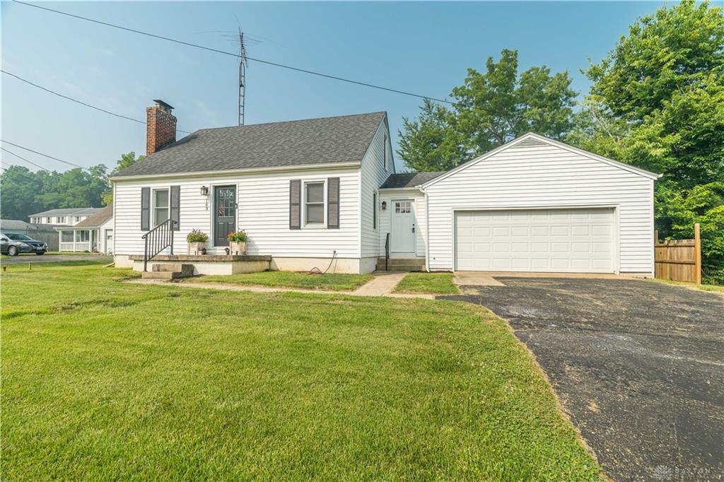 163 Grange Hall Property Photo 3