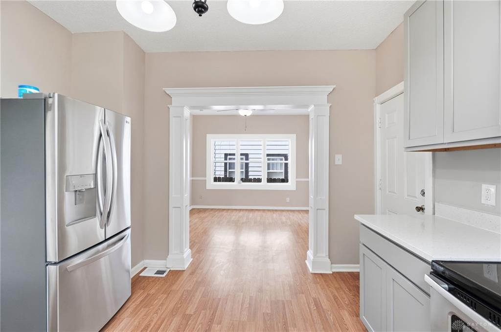 552 Evergreen Property Photo 18