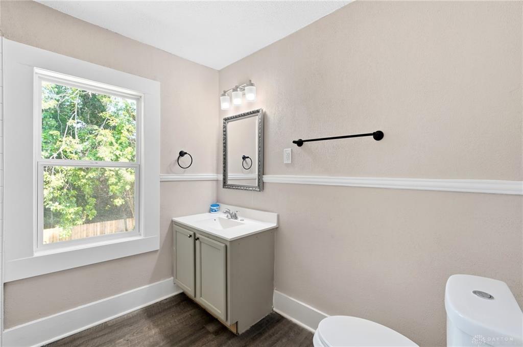 552 Evergreen Property Photo 23
