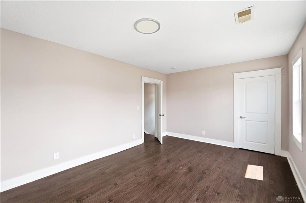 552 Evergreen Property Photo 27