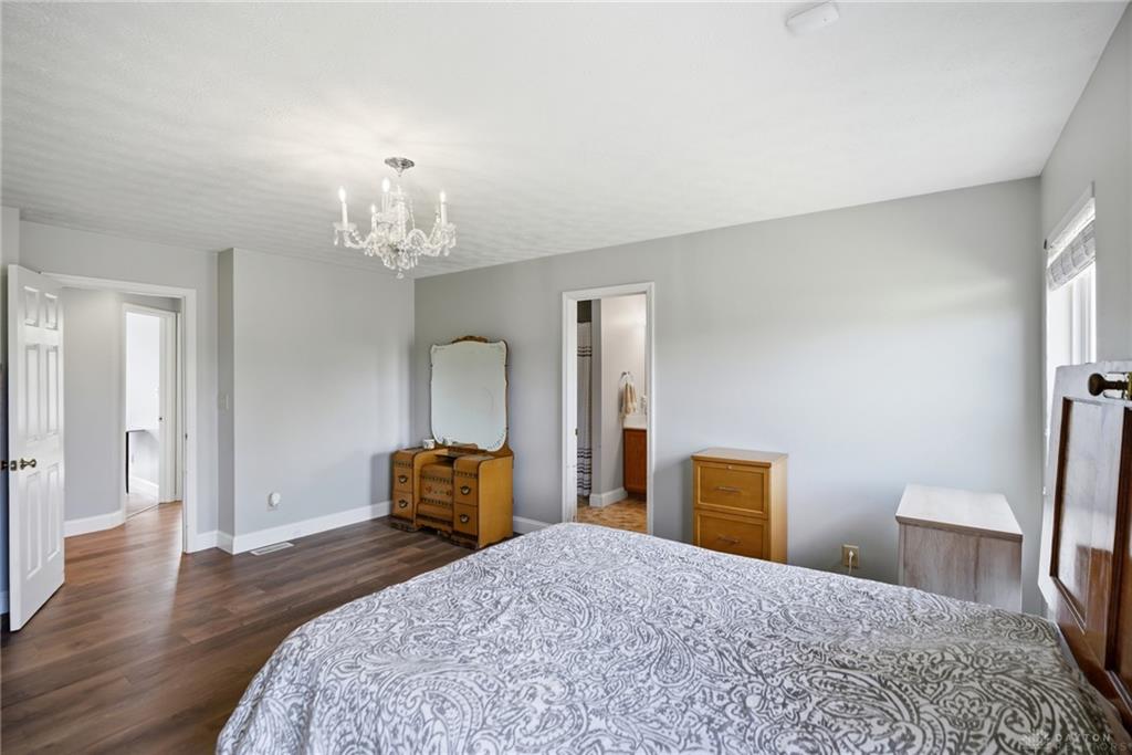 2396 Ferndown Property Photo 19