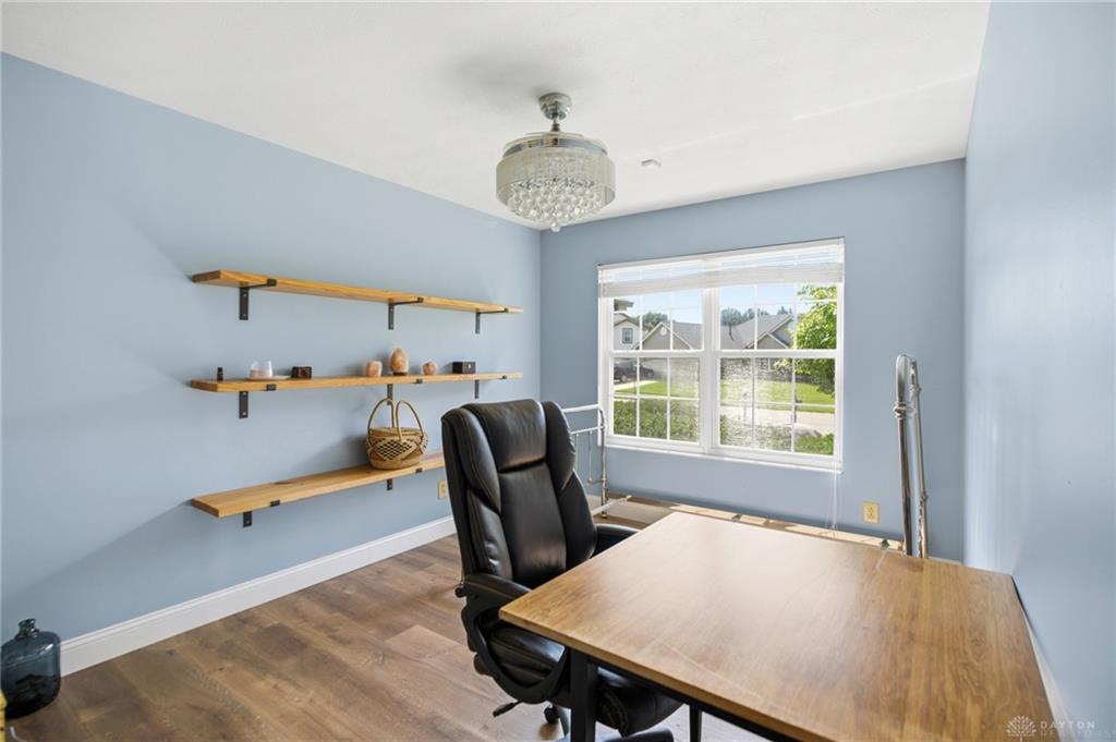 2396 Ferndown Property Photo 27
