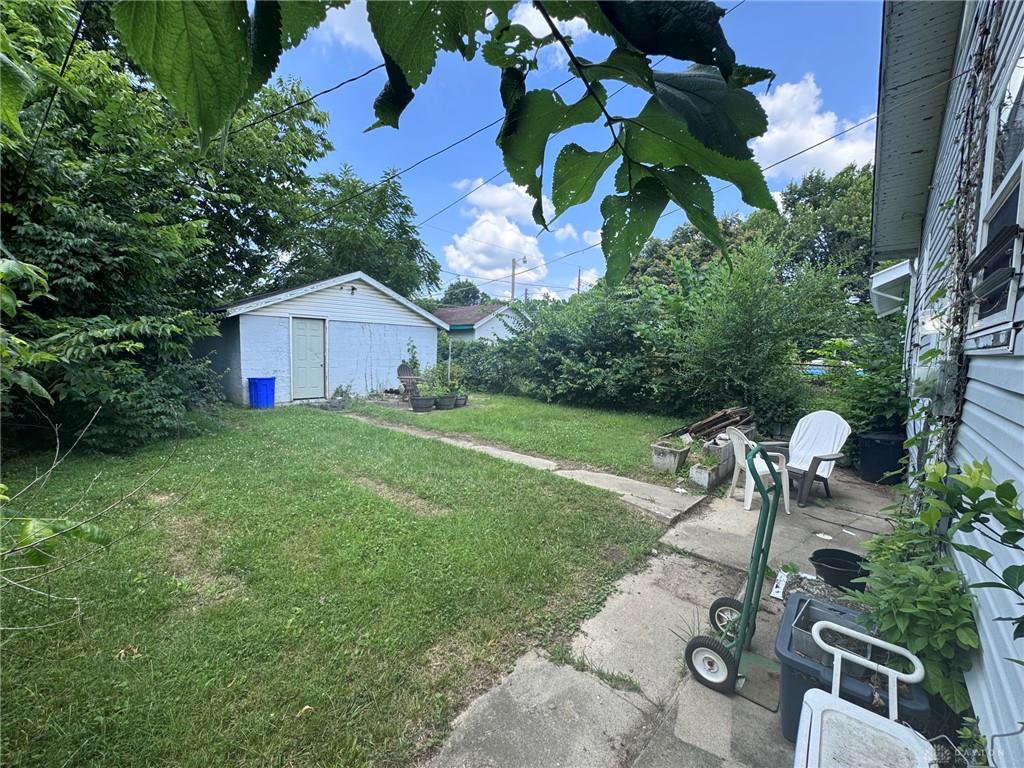 229 Huron Property Photo 10