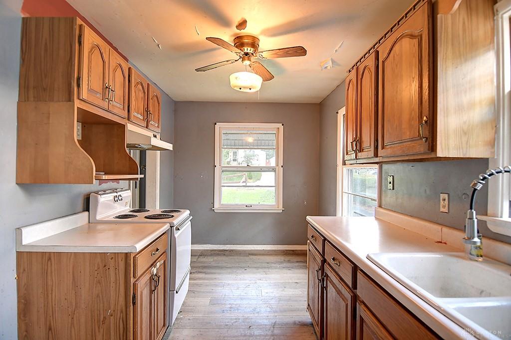 24 Forest Glen Property Photo 10