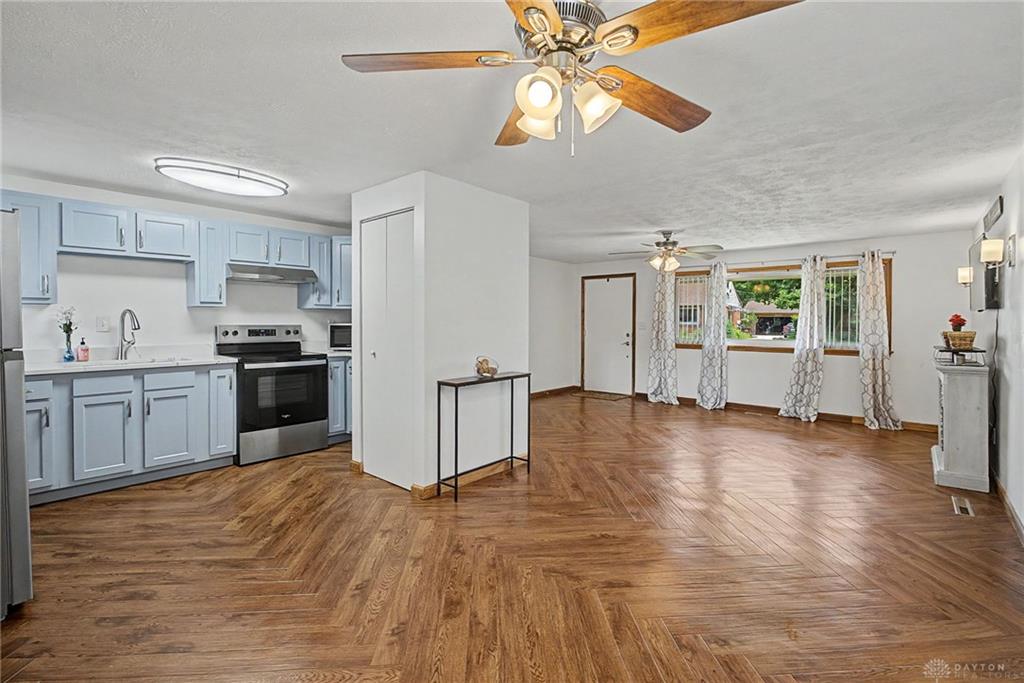 4409 Sunray Property Photo 14