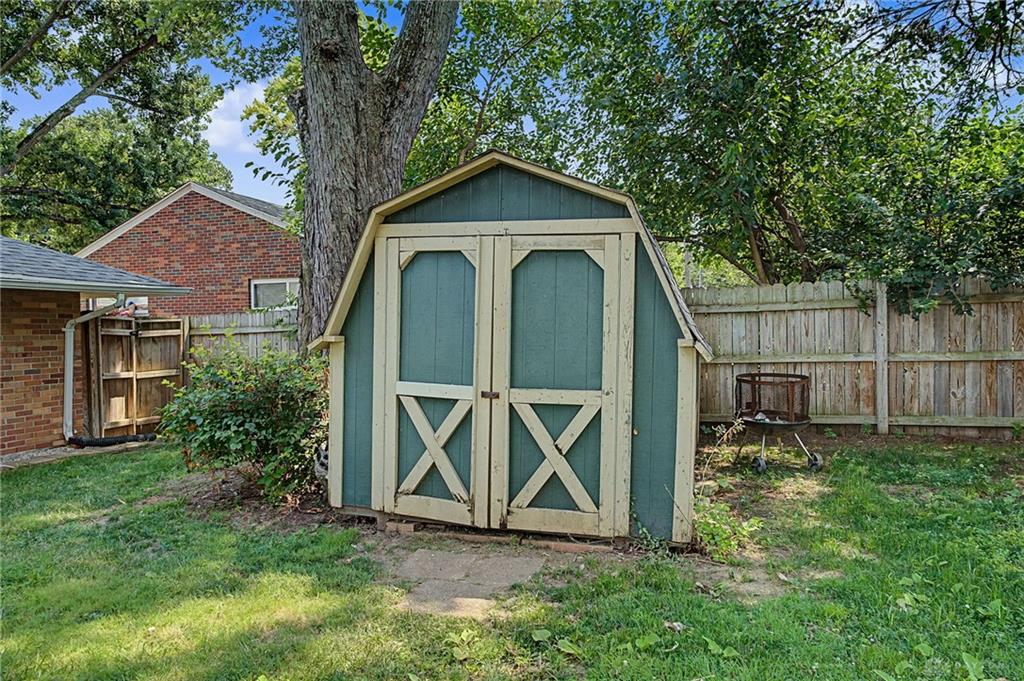 4409 Sunray Property Photo 32