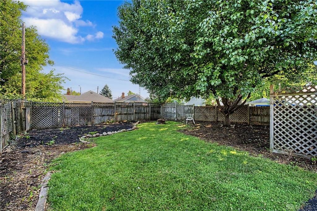 3015 Wellington Property Photo 39