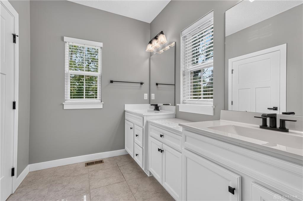 1855 Granada Property Photo 21