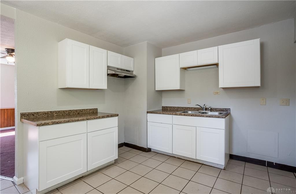 3705 Nevada Property Photo 4
