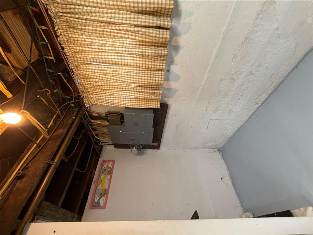 233 Notre Dame Property Photo 41