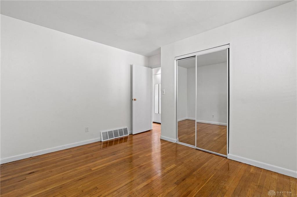 2902 Armen Property Photo 18
