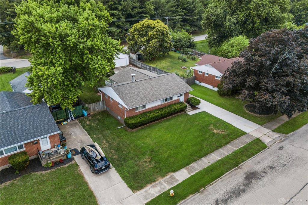 2902 Armen Property Photo 42