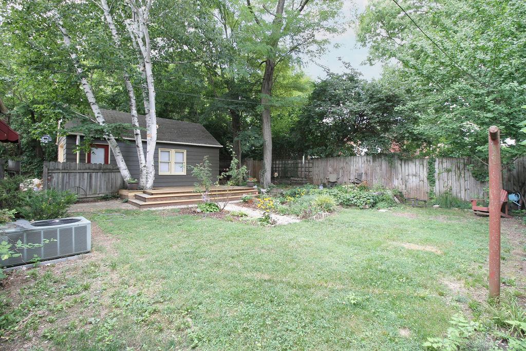 214 Valleyview Property Photo 31