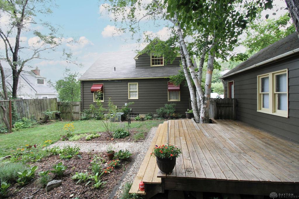 214 Valleyview Property Photo 34
