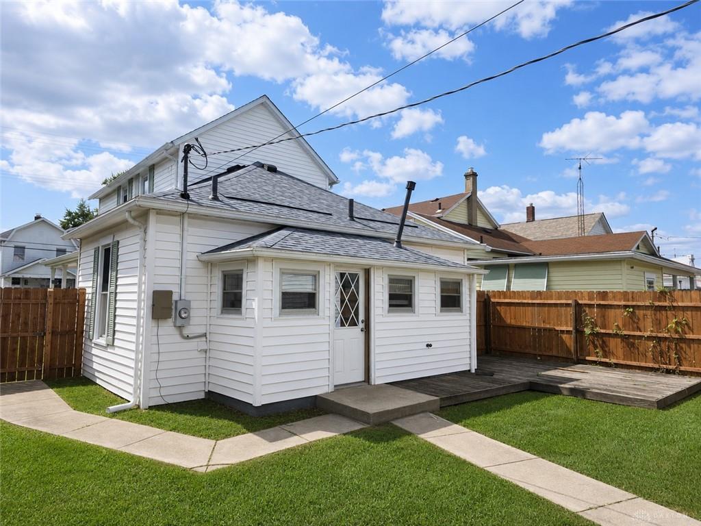 106 Snyder Property Photo 3