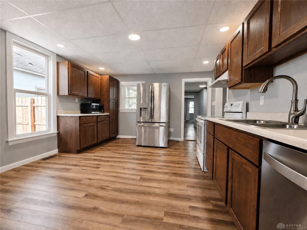 106 Snyder Property Photo 4