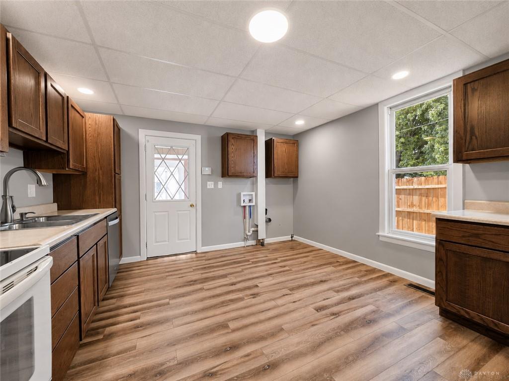 106 Snyder Property Photo 6
