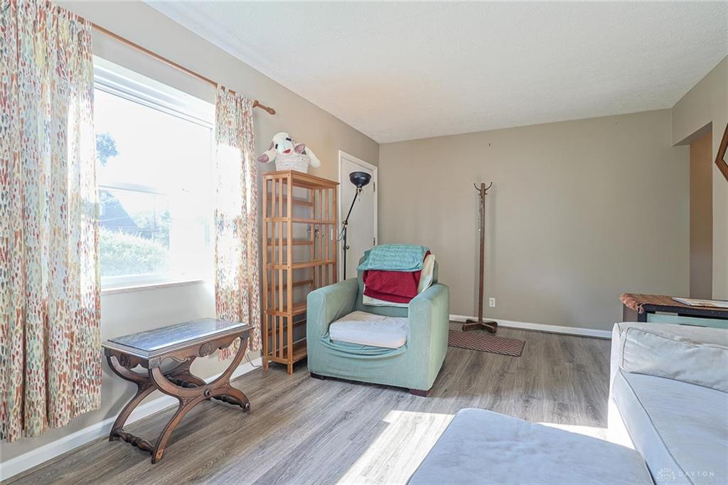 2707 Redfield Property Photo 5