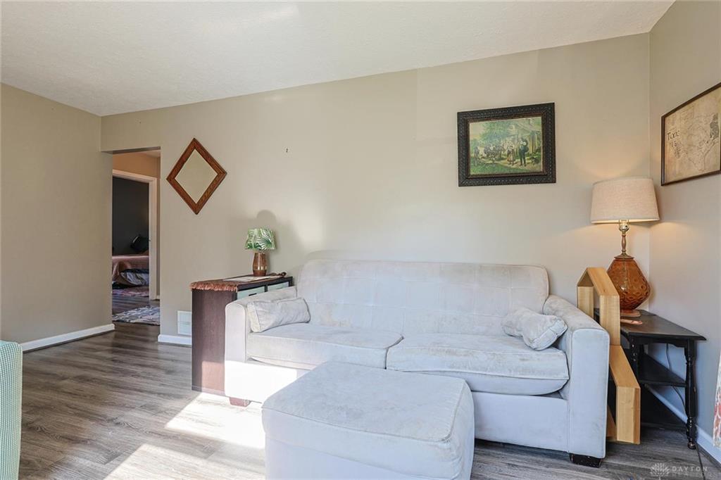 2707 Redfield Property Photo 6