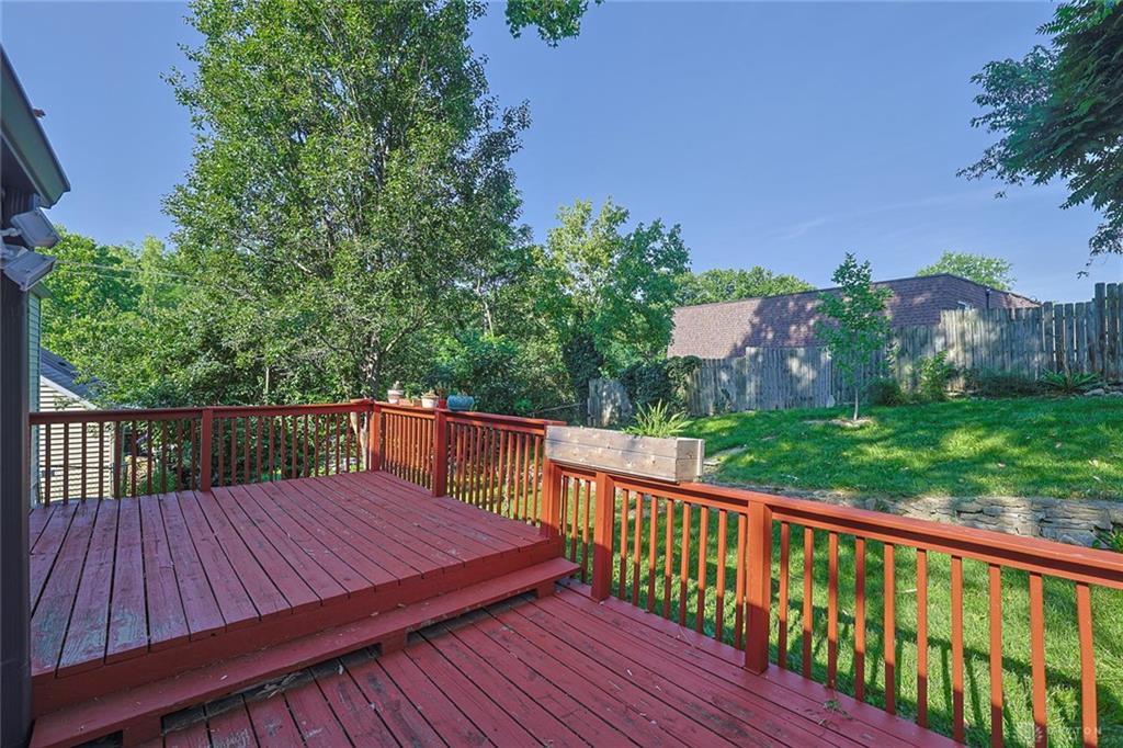 2707 Redfield Property Photo 22