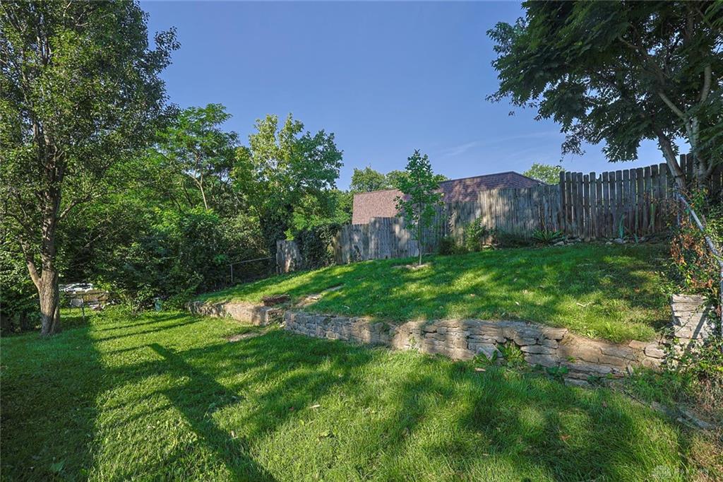 2707 Redfield Property Photo 24