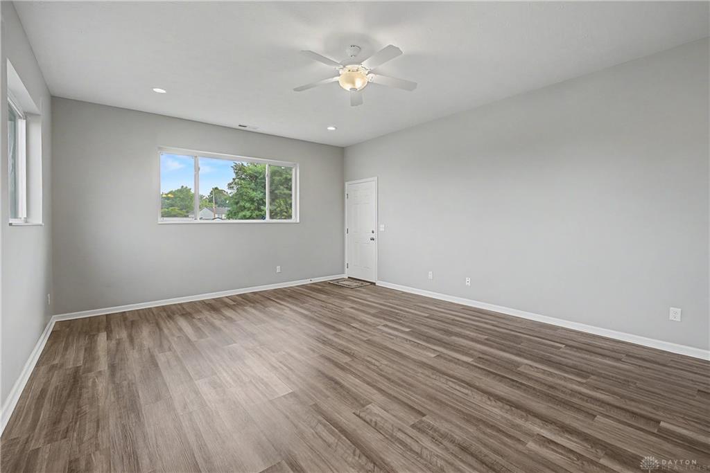 4149 Rosehill Property Photo 8