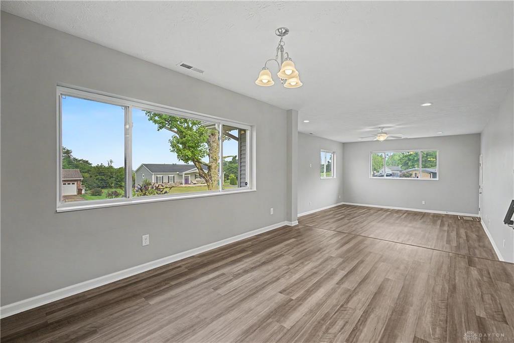 4149 Rosehill Property Photo 14