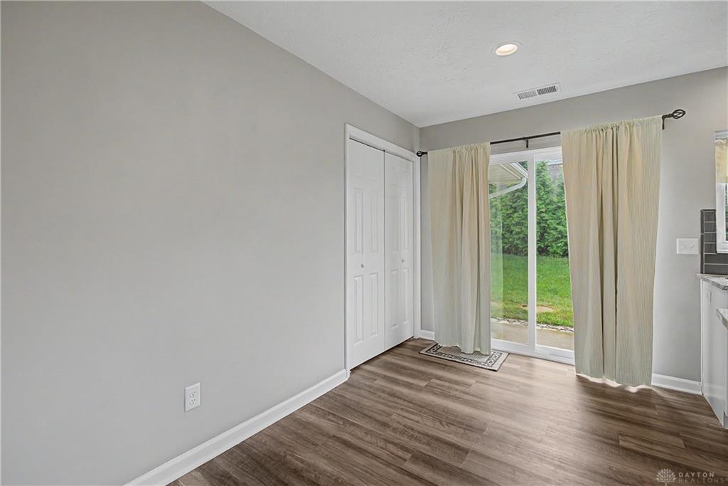 4149 Rosehill Property Photo 15