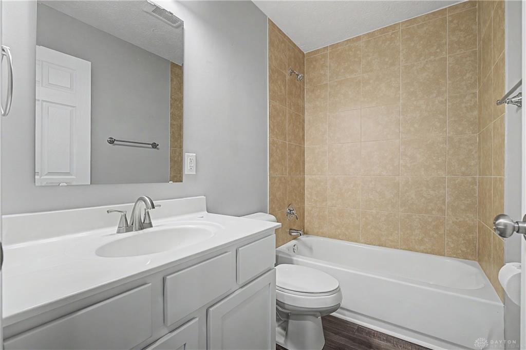4149 Rosehill Property Photo 33